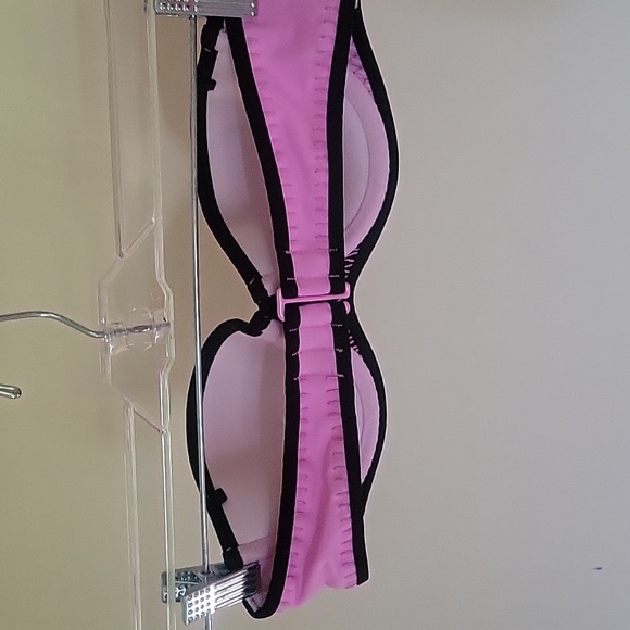 Victoria's Secret Bandeau bikini top 32B - Picture 2 of 5